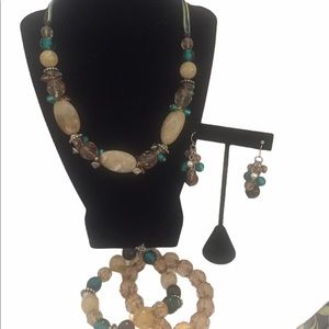 4 Piece Beaded Necklace,Bracelet And Earrings